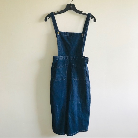 Dark Blue Wash Pocket Front Cropped Denim Jumpsuit - Picture 3 of 8